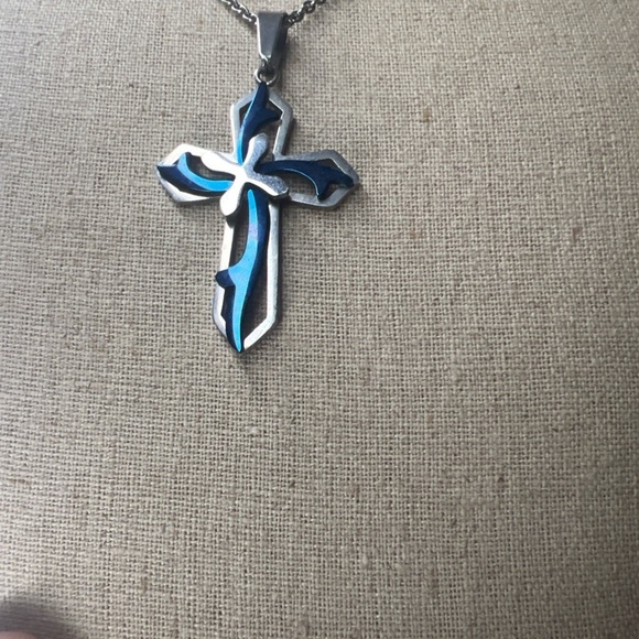 Aluminum Cross Pendant & 20.5” Steel Chain - Picture 4 of 6